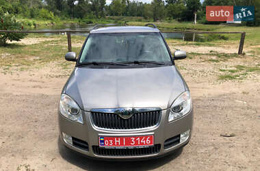 Универсал Skoda Fabia 2009 в Полтаве