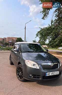 Хэтчбек Skoda Fabia 2008 в Кривом Роге