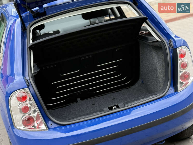 Хэтчбек Skoda Fabia 2005 в Староконстантинове