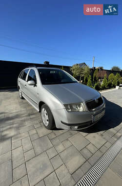 Универсал Skoda Fabia 2001 в Ровно