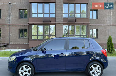 Хетчбек Skoda Fabia 2014 в Чернігові