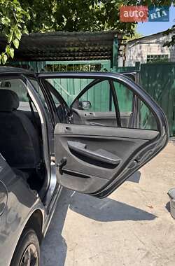 Хэтчбек Skoda Fabia 2004 в 