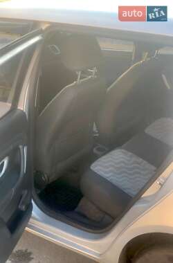 Хэтчбек Skoda Fabia 2009 в 