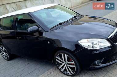 Хэтчбек Skoda Fabia 2010 в Львове