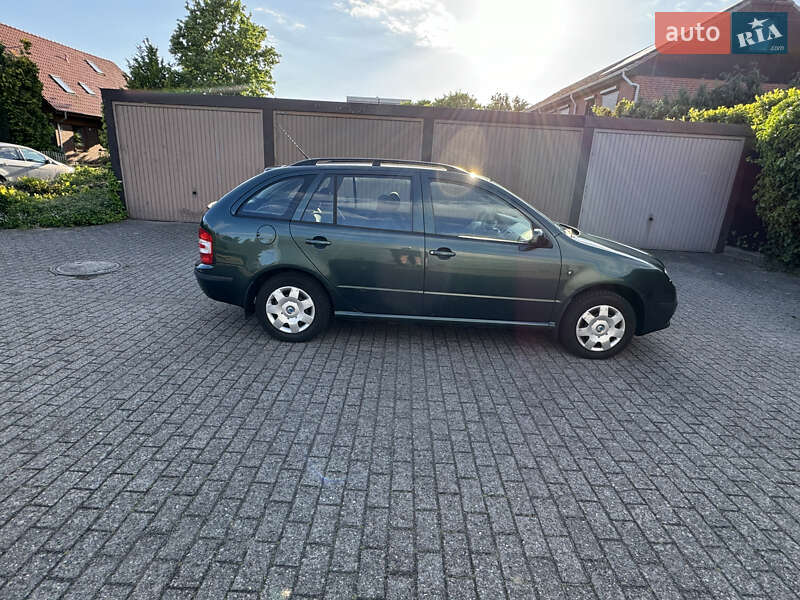 Универсал Skoda Fabia 2006 в Виннице