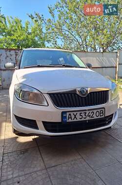 Хэтчбек Skoda Fabia 2012 в Харькове