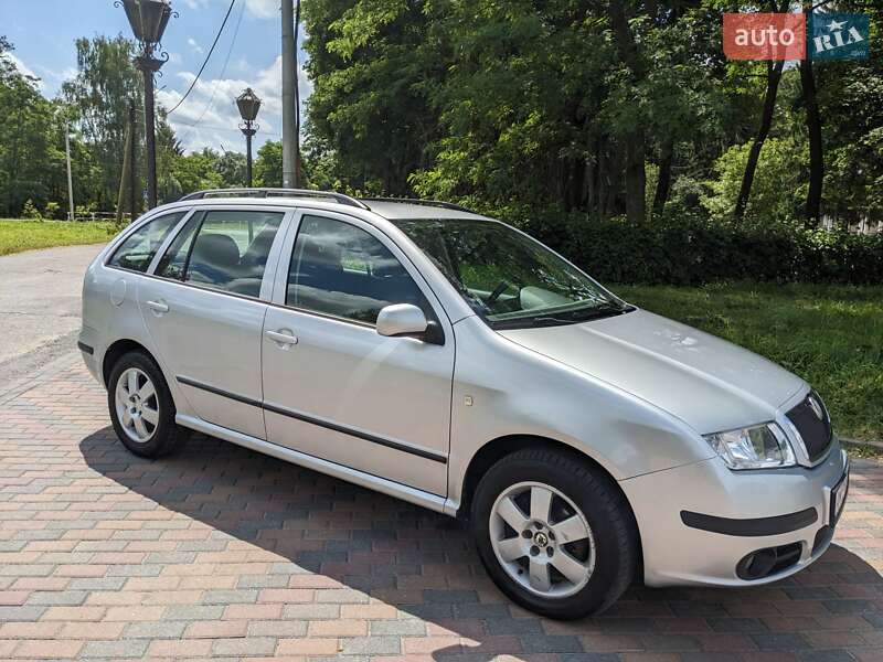 Универсал Skoda Fabia 2008 в Звягеле