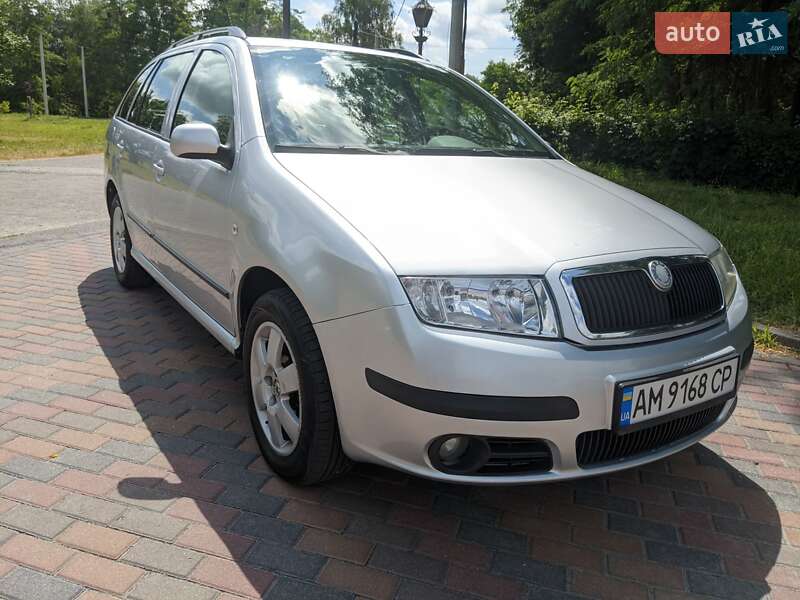 Универсал Skoda Fabia 2008 в Звягеле