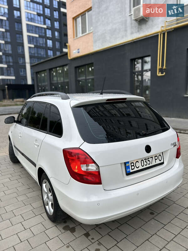 Универсал Skoda Fabia 2010 в Ивано-Франковске