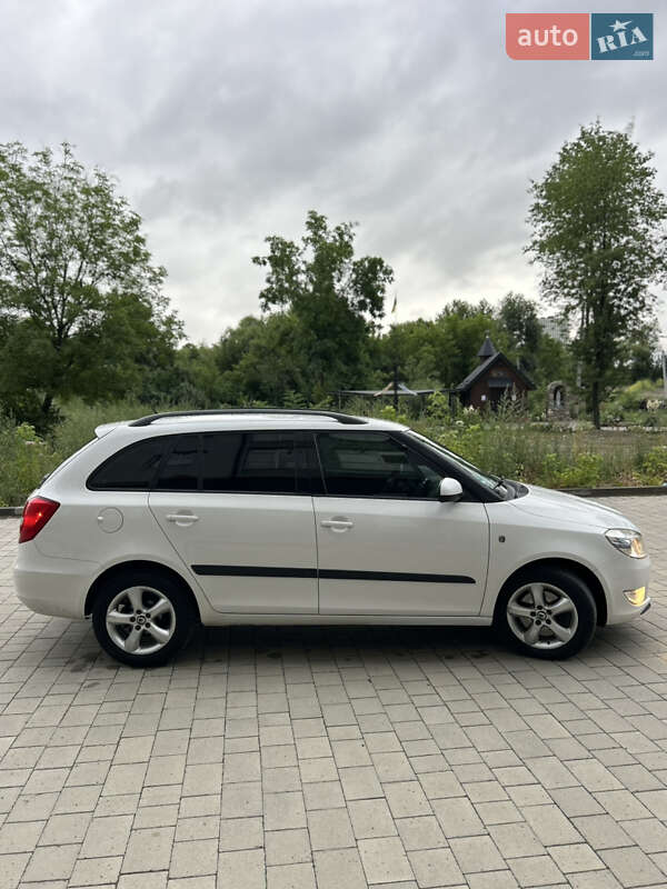 Универсал Skoda Fabia 2010 в Ивано-Франковске