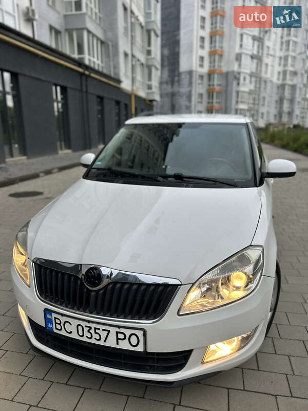 Универсал Skoda Fabia 2010 в Ивано-Франковске