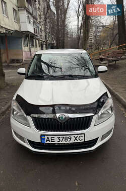 Хетчбек Skoda Fabia 2011 в Кам'янському