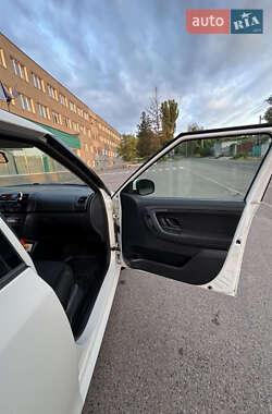 Хетчбек Skoda Fabia 2011 в 