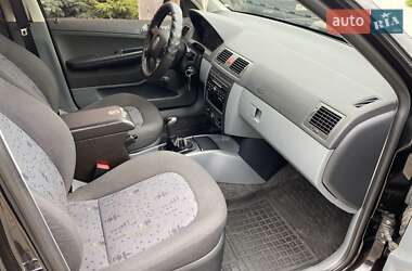 Универсал Skoda Fabia 2004 в 