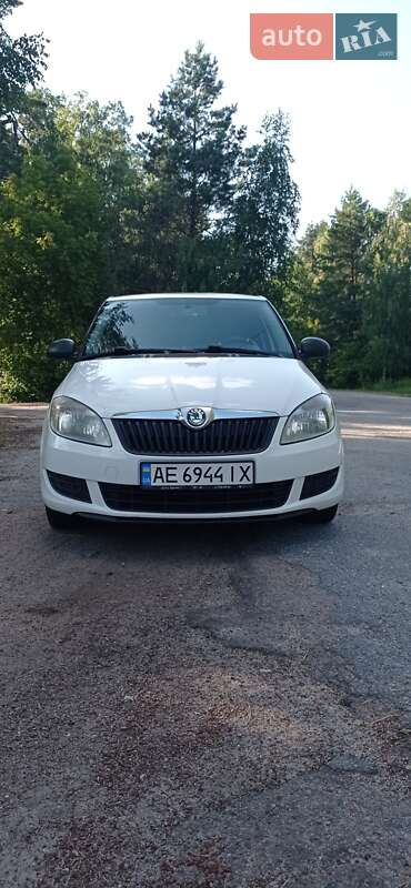 Хэтчбек Skoda Fabia 2012 в Фастове