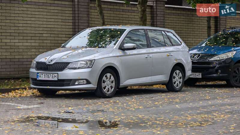 Універсал Skoda Fabia 2015 в Івано-Франківську