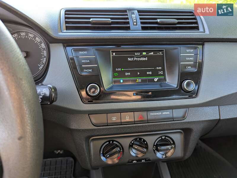 Універсал Skoda Fabia 2015 в Івано-Франківську