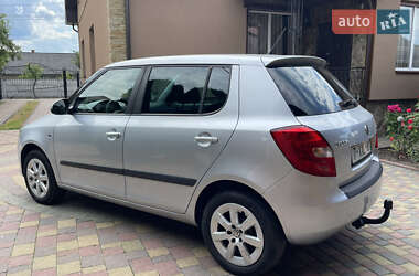Хэтчбек Skoda Fabia 2014 в 