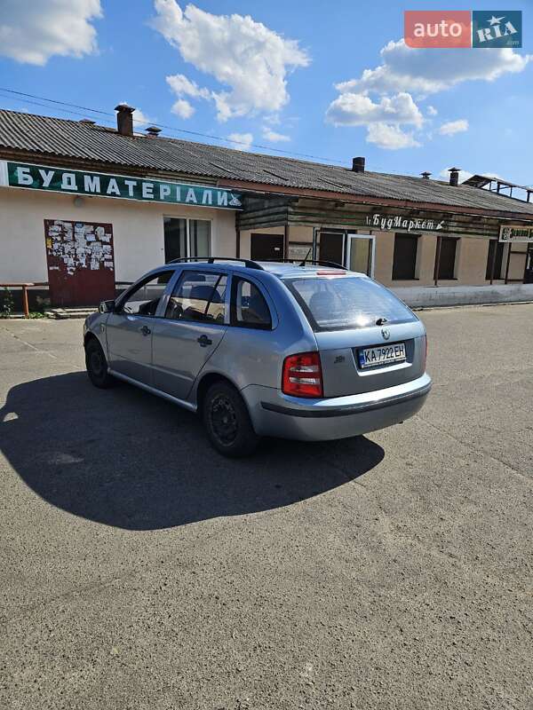 Универсал Skoda Fabia 2002 в Киеве