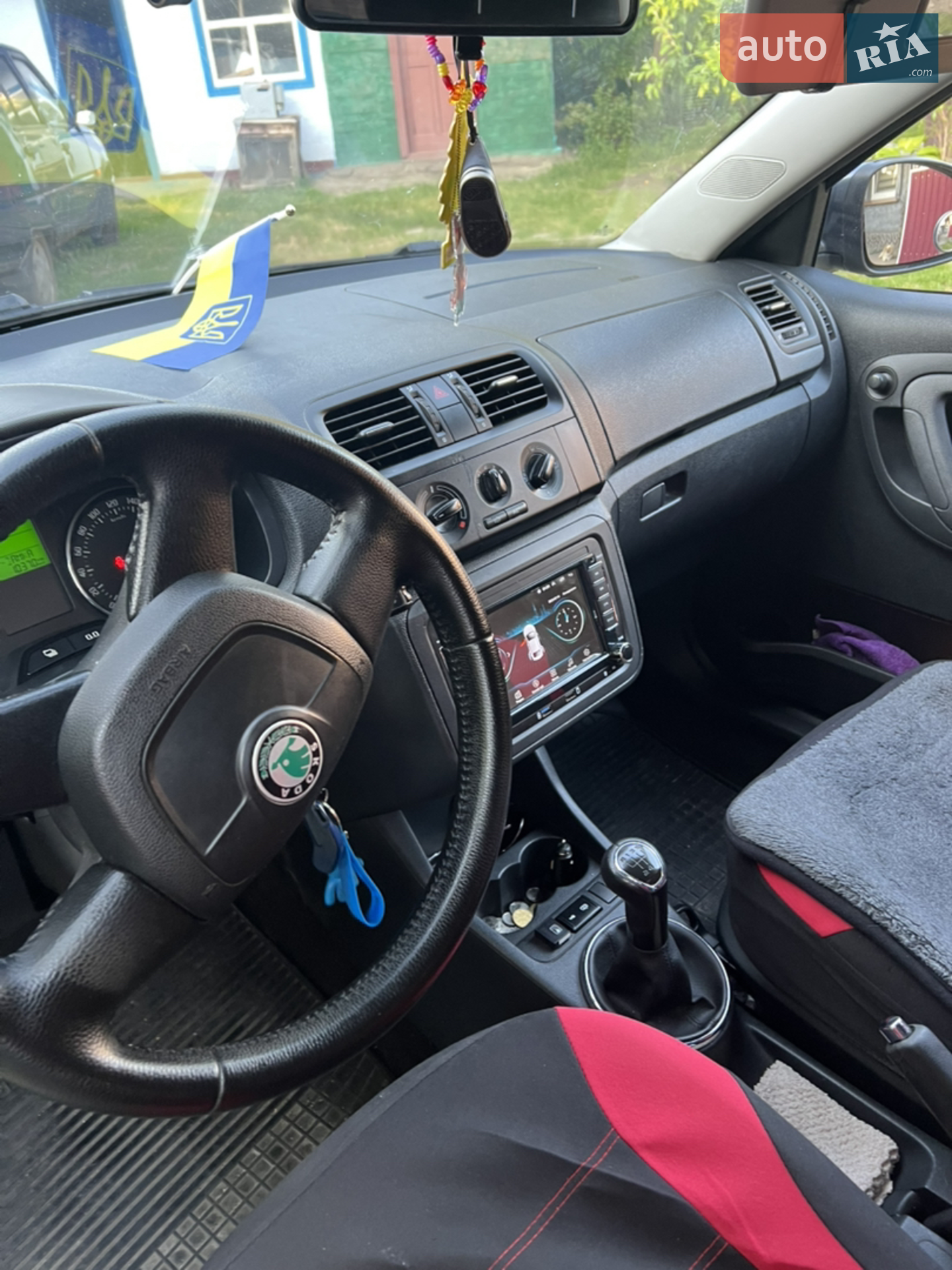 2012 Skoda Fabia - мініатюра 8