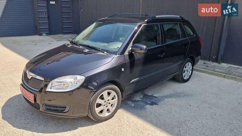 Универсал Skoda Fabia 2009 в Ирпене