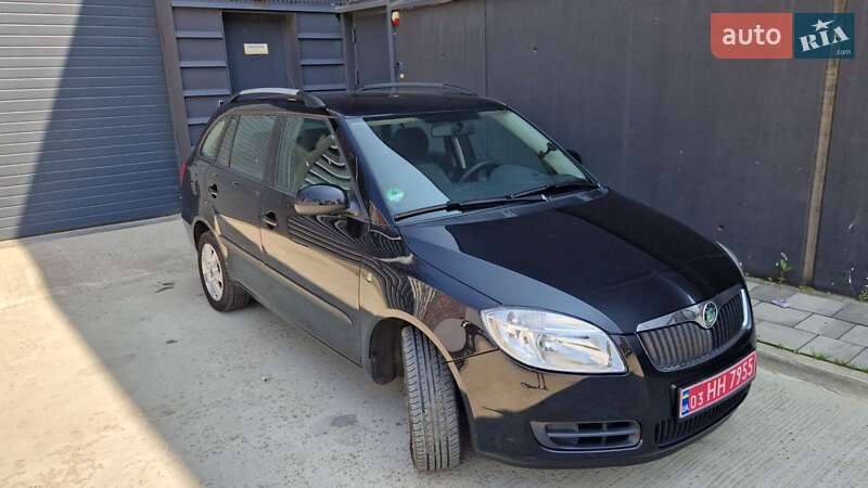 Универсал Skoda Fabia 2009 в Ирпене