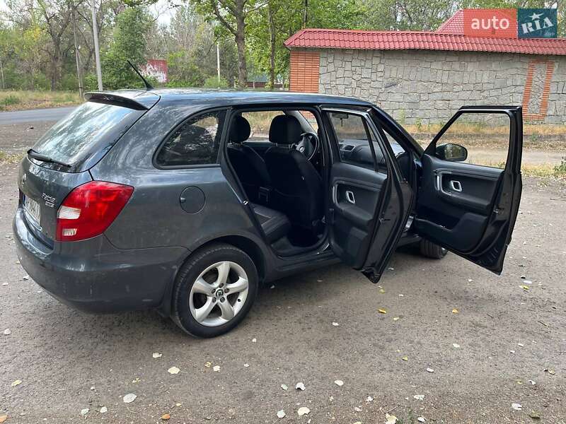 Универсал Skoda Fabia 2008 в Запорожье