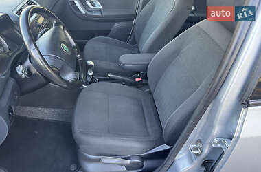 Хэтчбек Skoda Fabia 2009 в 