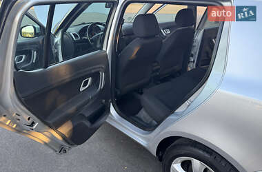 Хэтчбек Skoda Fabia 2009 в 