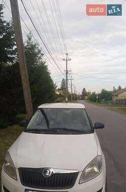 Универсал Skoda Fabia 2011 в Ужгороде