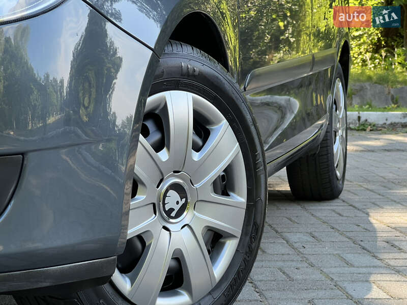Універсал Skoda Fabia 2009 в Трускавці
