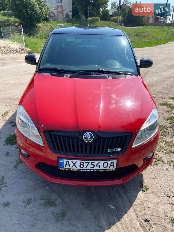 Хетчбек Skoda Fabia 2010 в Харкові