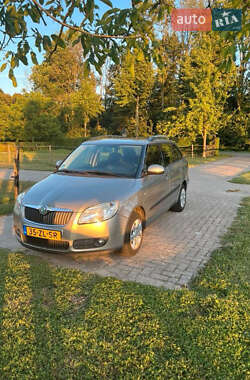 Универсал Skoda Fabia 2008 в Дубно
