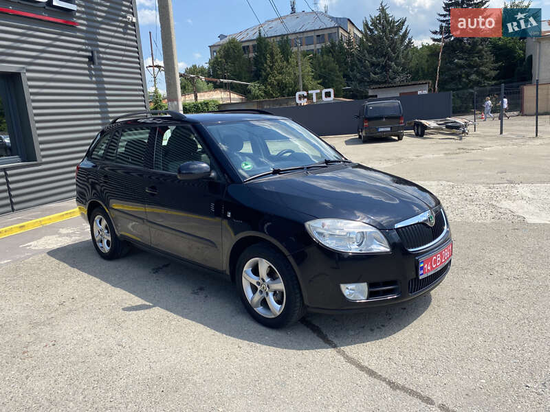 Универсал Skoda Fabia 2010 в Ивано-Франковске