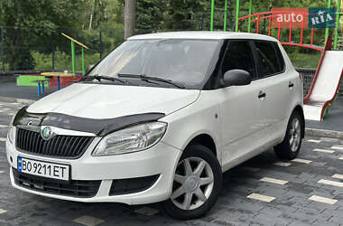 Хэтчбек Skoda Fabia 2012 в Тернополе