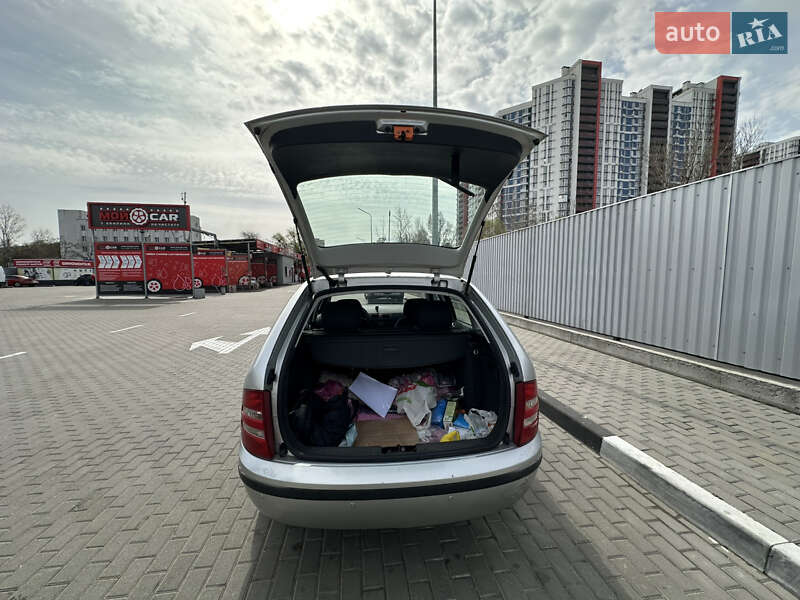 Универсал Skoda Fabia 2004 в Киеве