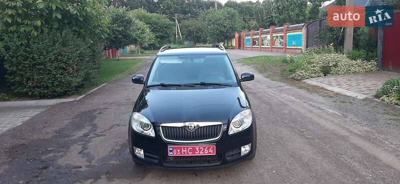 Универсал Skoda Fabia 2010 в Чернигове