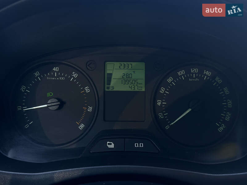 Хэтчбек Skoda Fabia 2013 в Киеве