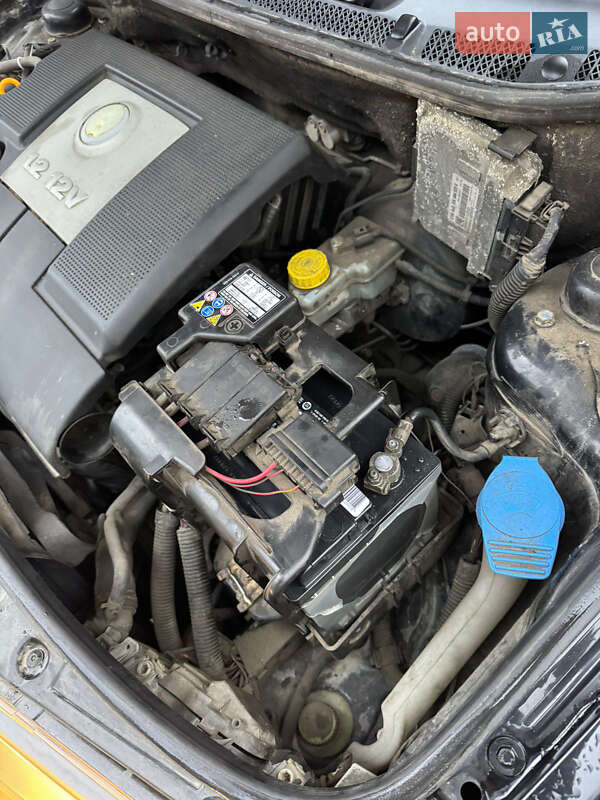 Хэтчбек Skoda Fabia 2007 в Львове