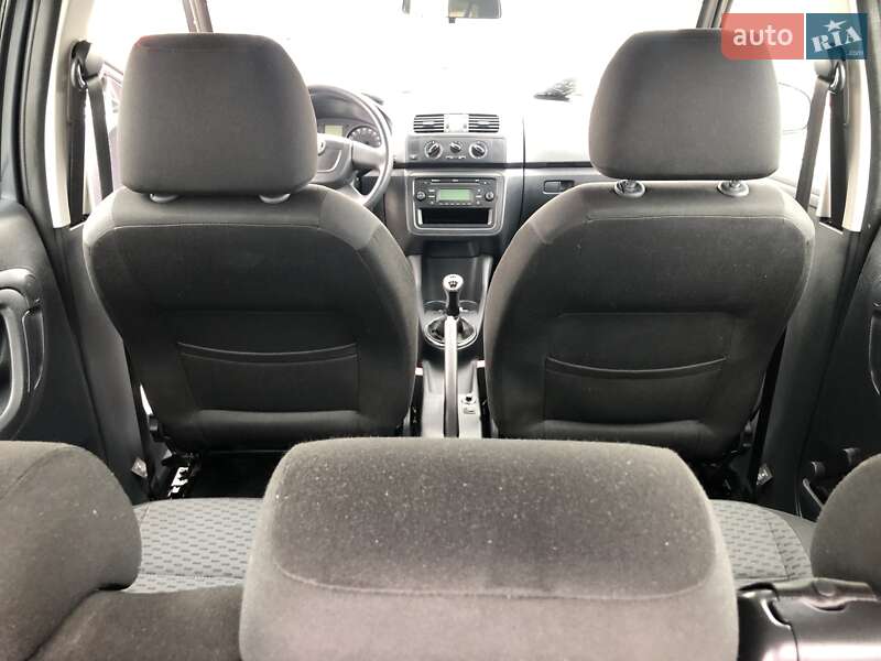 Универсал Skoda Fabia 2011 в Черновцах