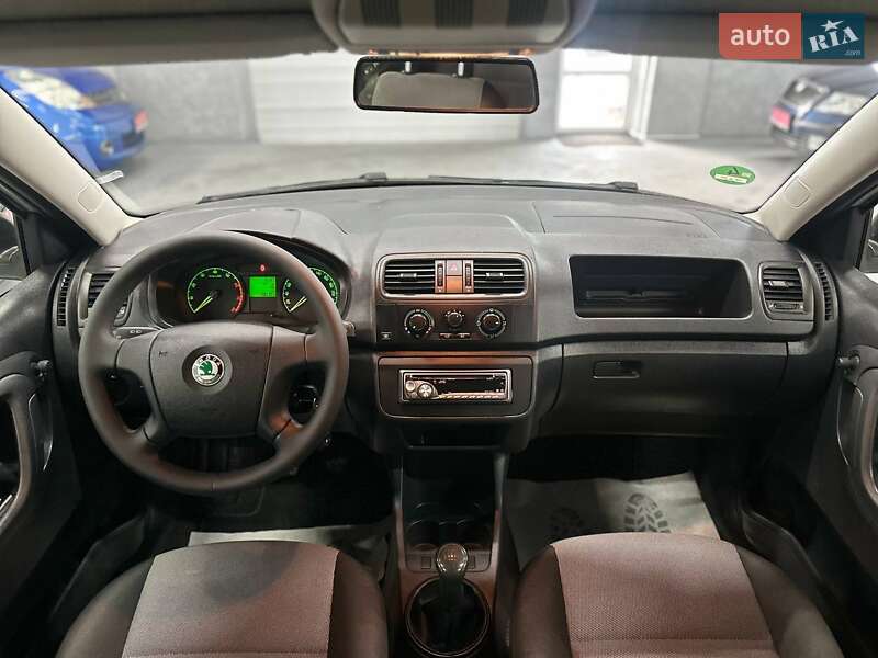 Хетчбек Skoda Fabia 2009 в Кам'янському