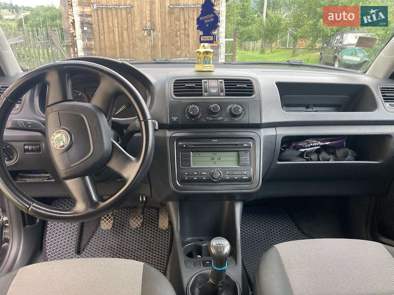 Хэтчбек Skoda Fabia 2009 в Славском