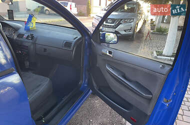Хэтчбек Skoda Fabia 2007 в 