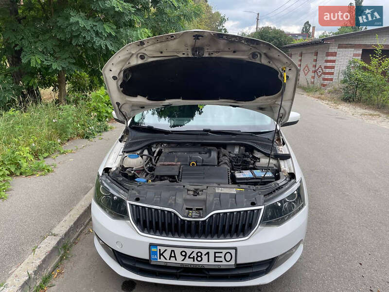 Универсал Skoda Fabia 2016 в Киеве фото 5 Универсал Skoda Fabia 2016 в Киеве