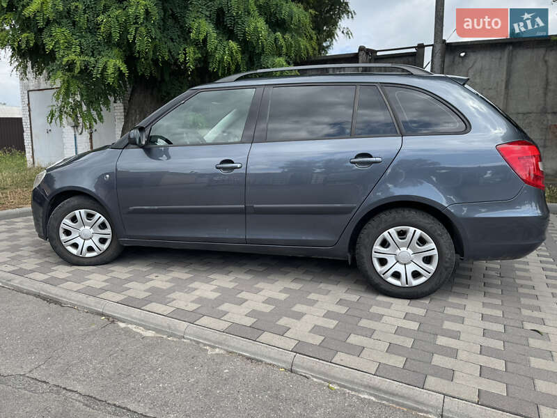 Универсал Skoda Fabia 2008 в Лубнах