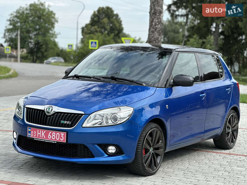 Хэтчбек Skoda Fabia 2011 в Староконстантинове