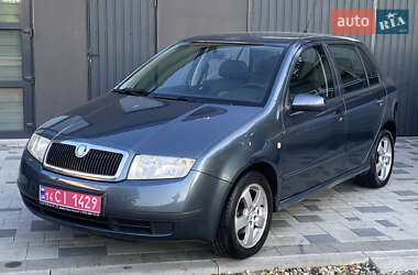 Хэтчбек Skoda Fabia 2003 в Калуше