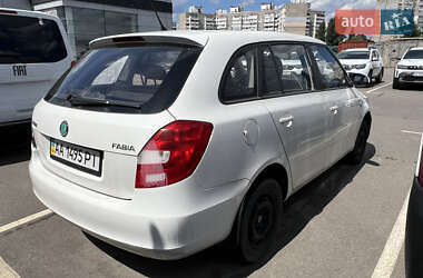 Универсал Skoda Fabia 2013 в 