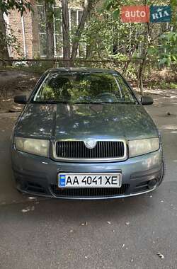 Хэтчбек Skoda Fabia 2006 в Киеве