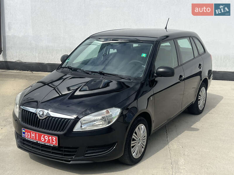 Універсал Skoda Fabia 2013 в Вінниці